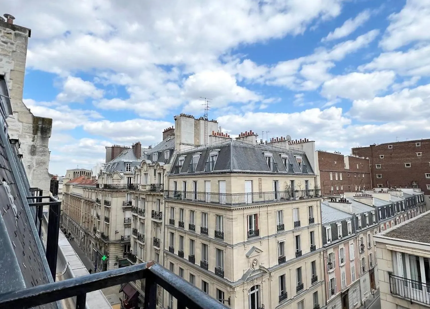 Appartement Saint Ferdinand Paris France